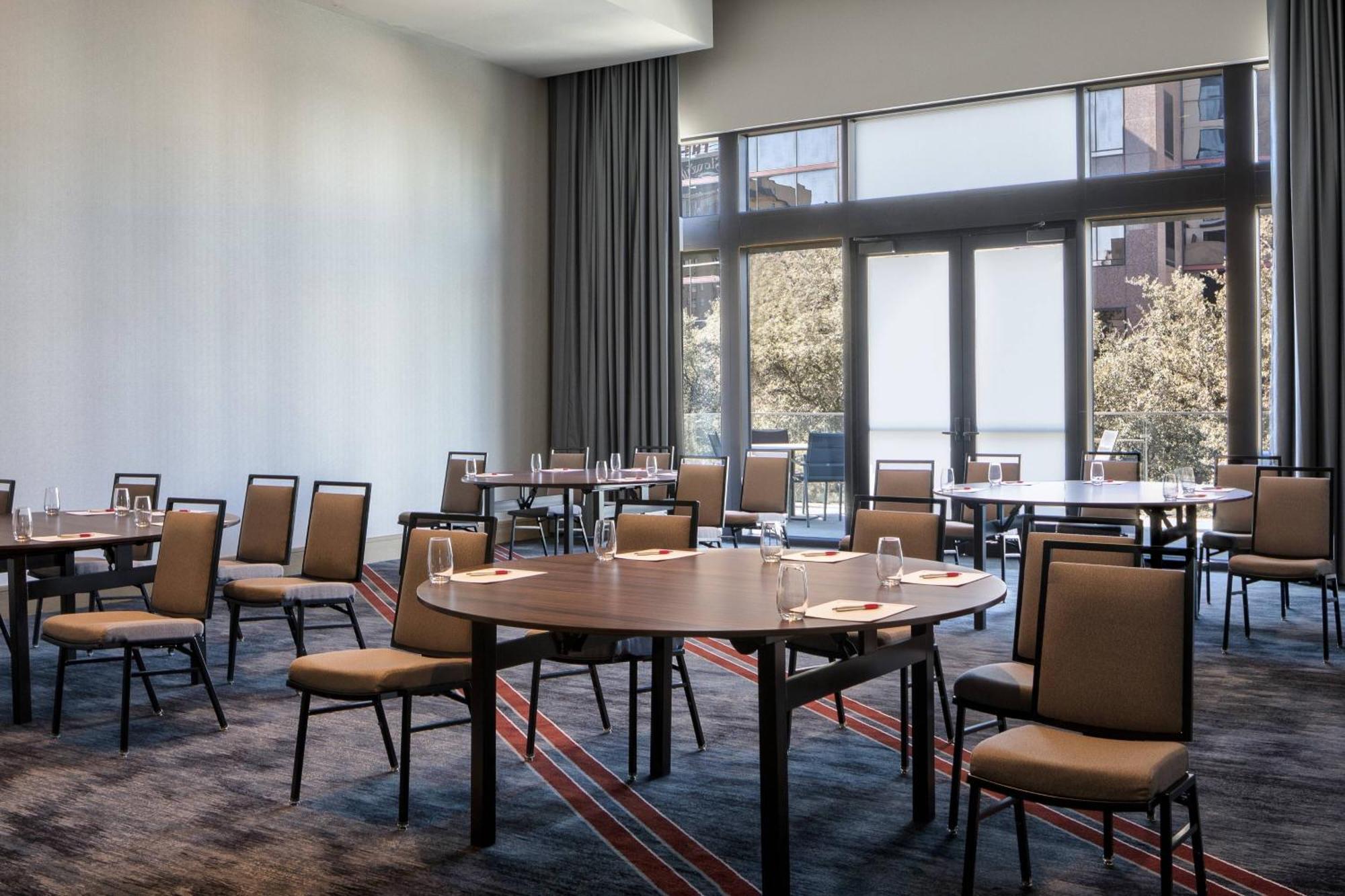 Marriott Dallas Uptown Exteriér fotografie